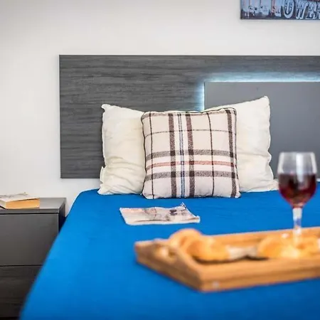 Fanabe Sleeps 8 With Pool Air Con And Wifi Vila