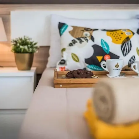 Fanabe Sleeps 8 With Pool Air Con And Wifi فيلة أذيخي